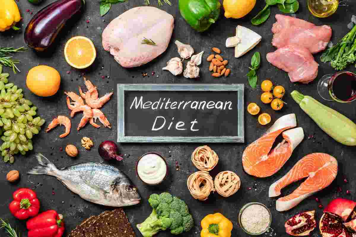 La Dieta Mediterranea è salutare e sostenibile, ma le abitudini degli italiani stanno cambiando