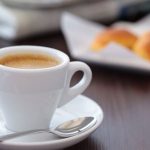 errori bere caffè