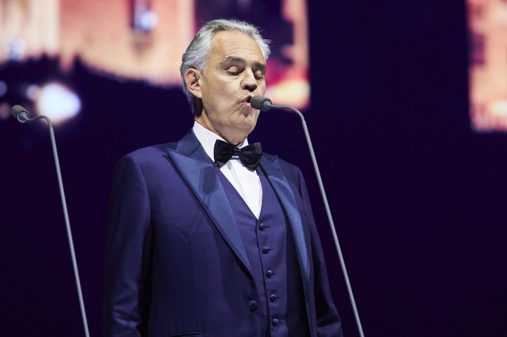 Andrea Bocelli: la rivelazione sulla regina Elisabetta 